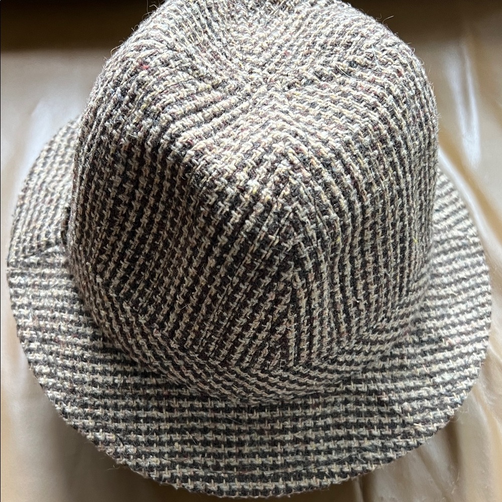 totes Tweed Patterned Hat - Brown and Cream